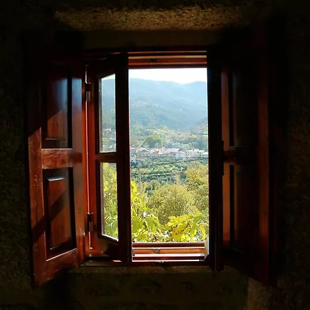 House With One Bedroom In Gouveia, With Wonderful Mountain View - 150 Km From The Beach *